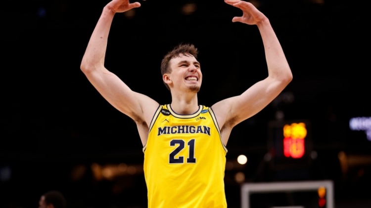 往左右决策 往左右决策